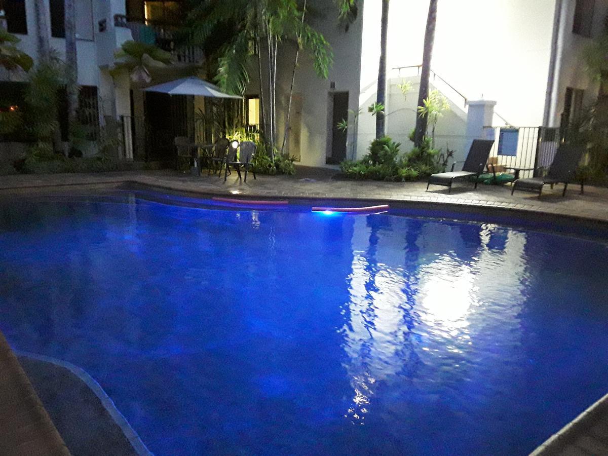 דירות קאירנס Casa Borghese Holiday Let מראה חיצוני תמונה